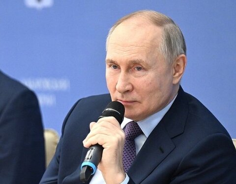Путин про мост через Лену: Проблема большая для Якутска, столько лет обсуждается