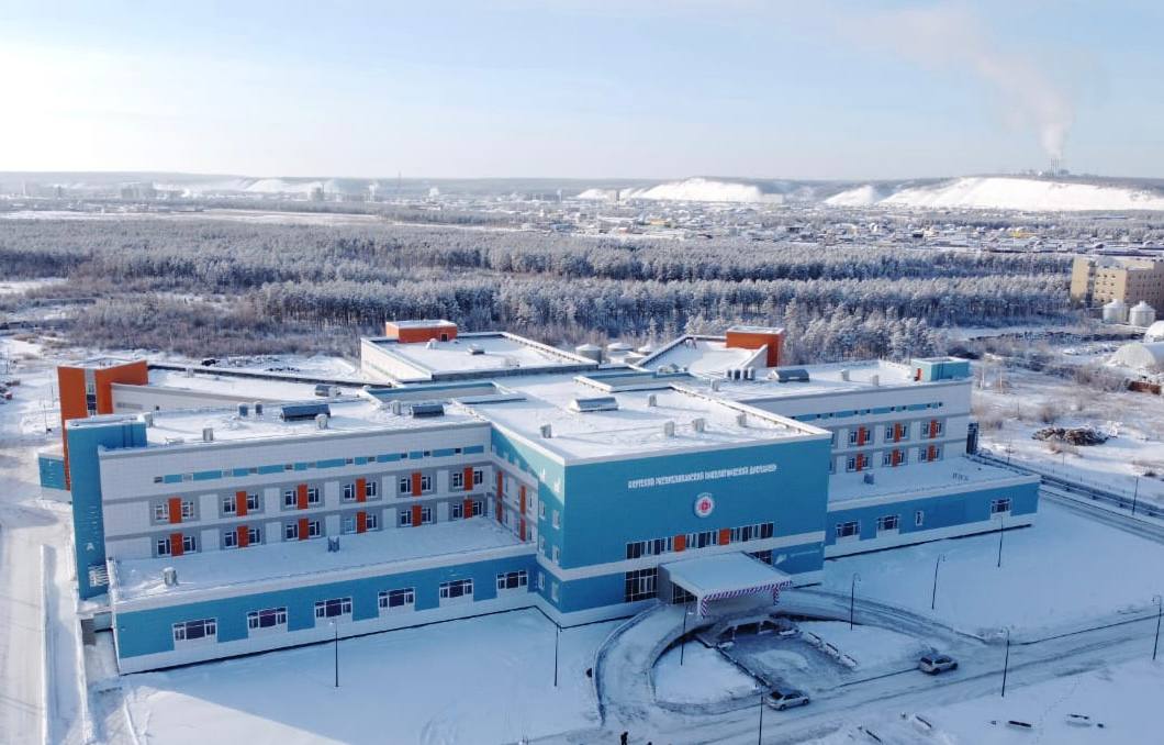 В новом Якутском онкоцентре помощь уже получили около тысячи якутян