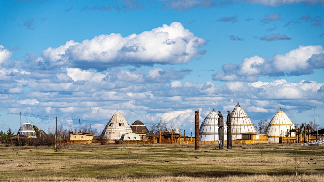 В Якутске начался прием заявок в палаточный городок на «Ысыахе Туймаады-2024»