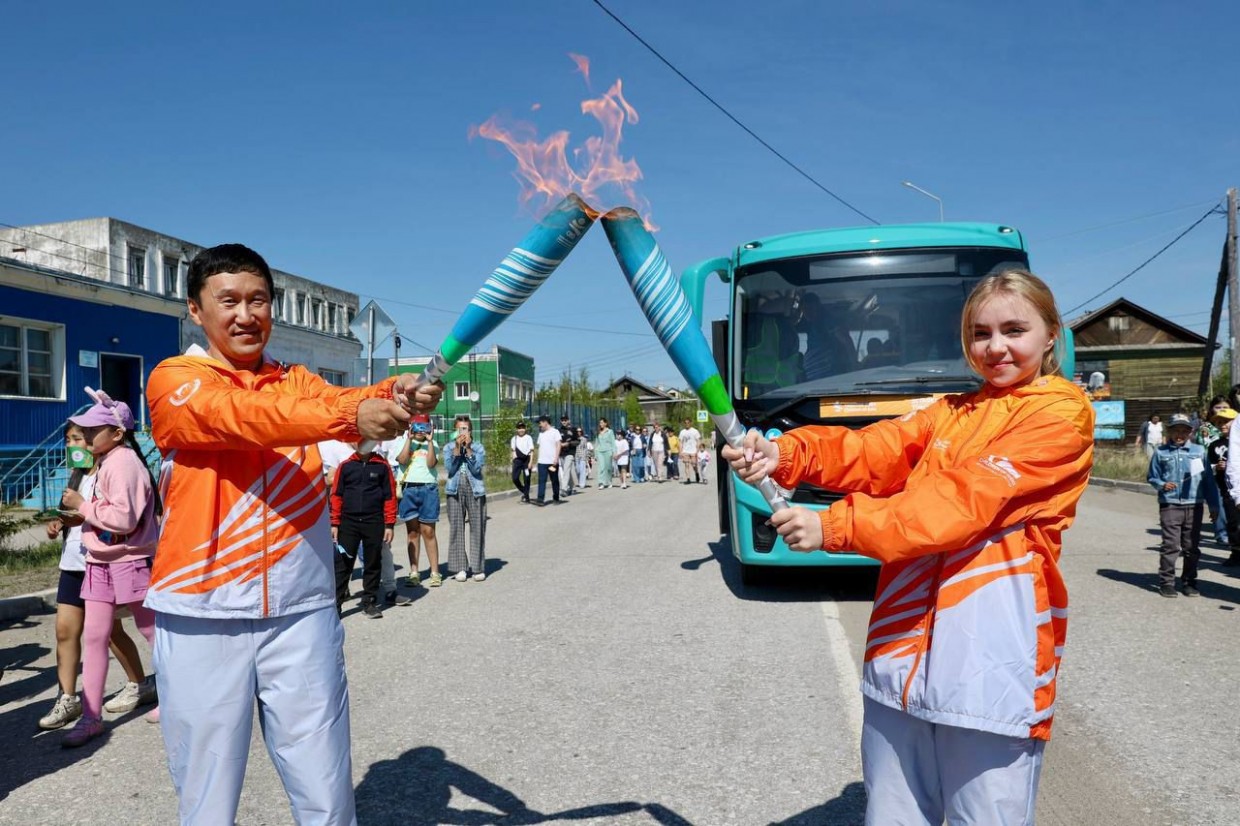 Эстафета огня VIII Игр «Дети Азии» прошла в Кобяйском районе