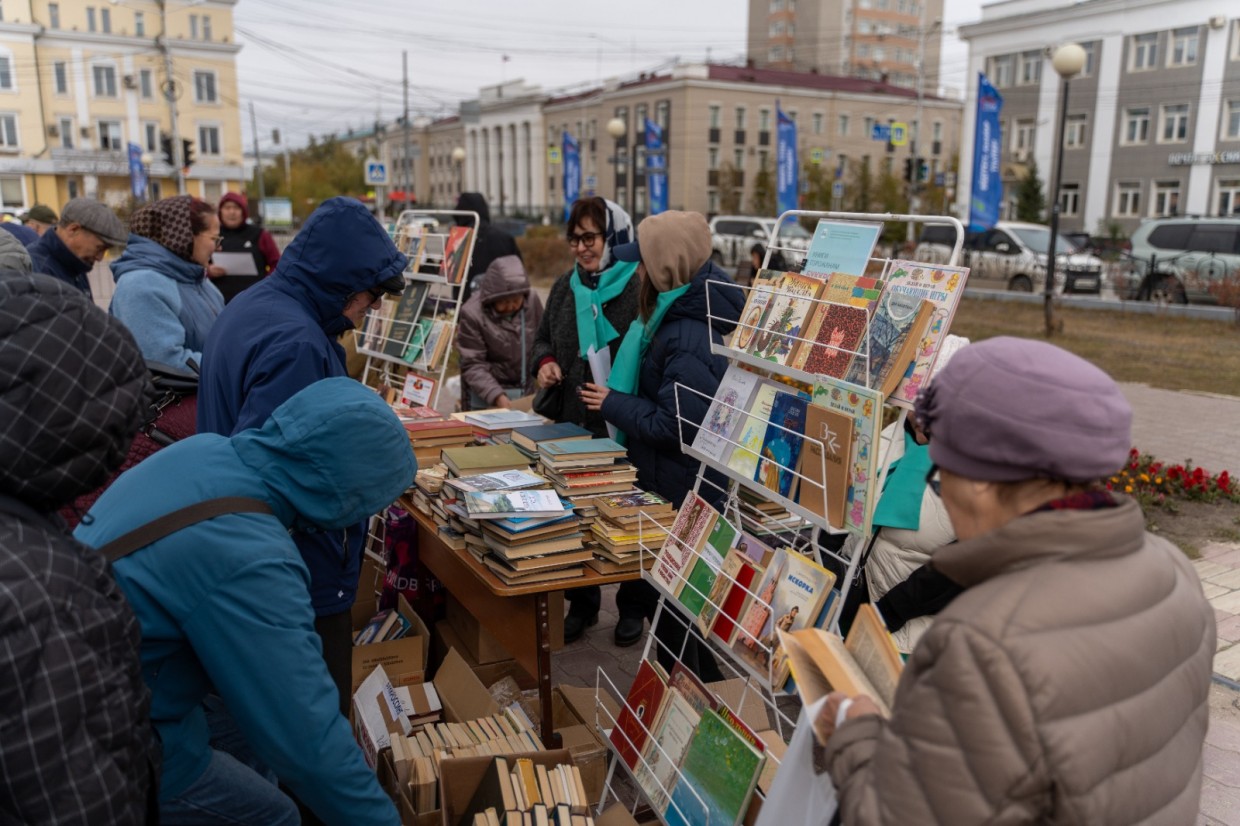 Жители Якутска празднуют 392-летие со дня основания города