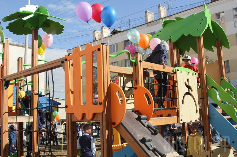 Детские площадки переведут собственникам многоквартирных домов