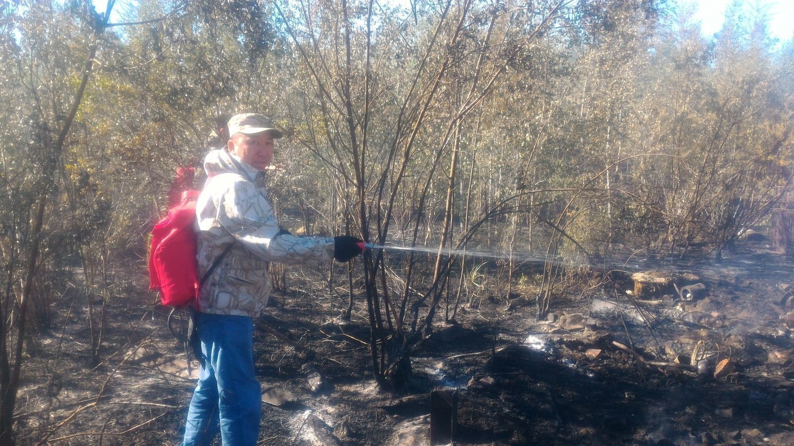 Добровольная пожарная дружина  с. Хатассы ликвидировала пожар на 6 км с. Владимировка