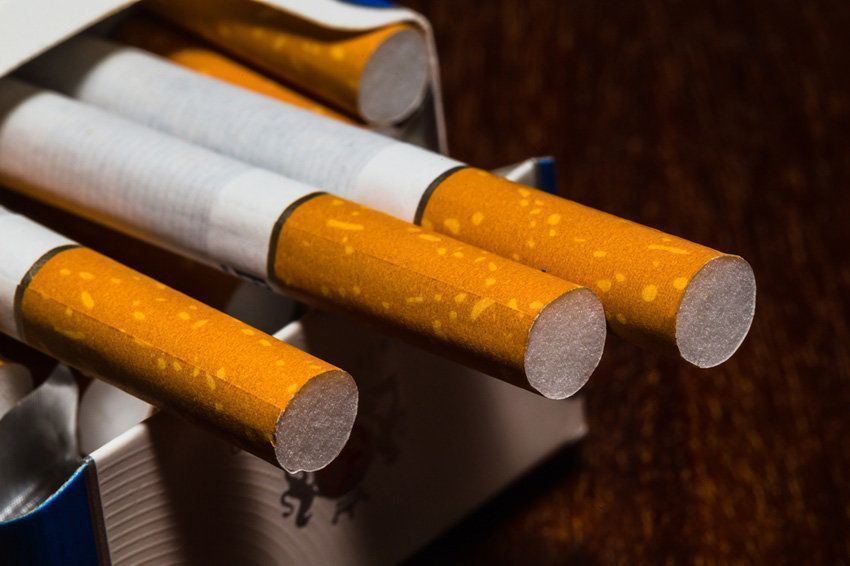 Сигареты перестанут различаться упаковками