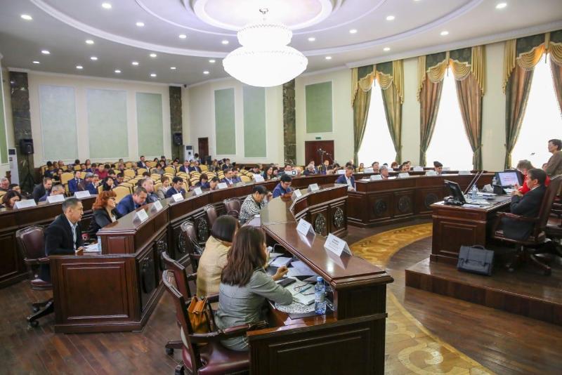 Депутаты приняли отчет главы города
