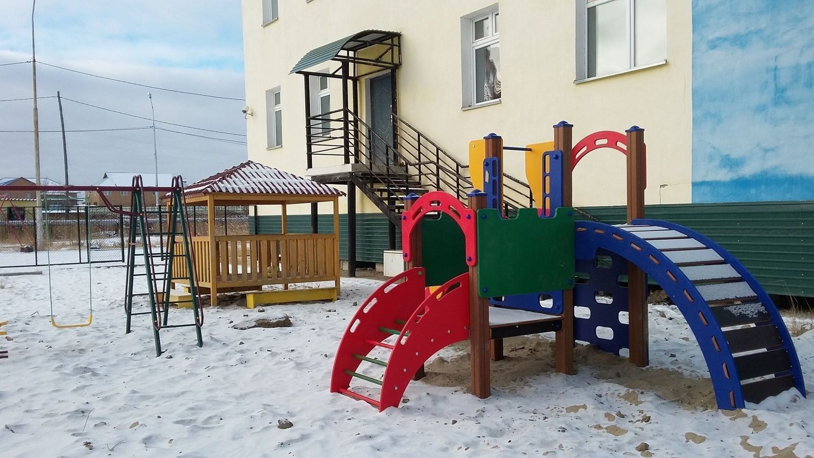 Новая детская площадка Центра фтизиатрии