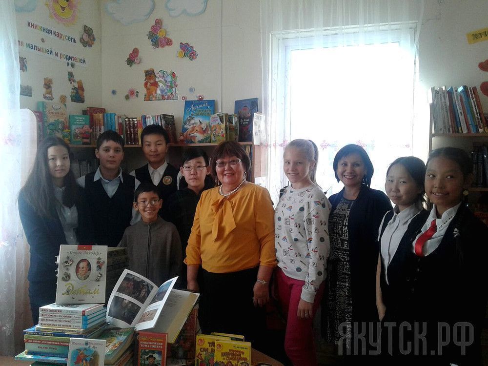Тулагинская библиотека приняла школьников из Якутска