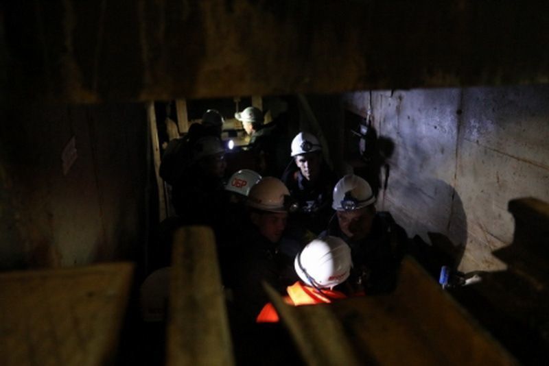 Рудник «Мир»: поисково-спасательная операция продолжается