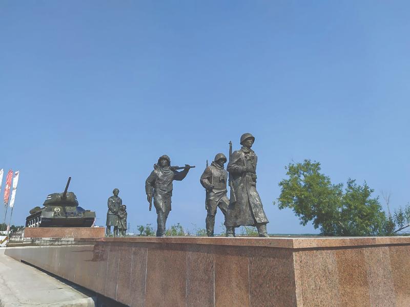 Памятники Великой Отечественной войны  в Якутске